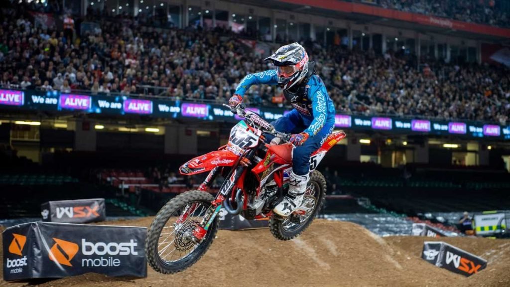 Revving Up the Excitement: Abu Dhabi Hosts Historic World Supercross Championship