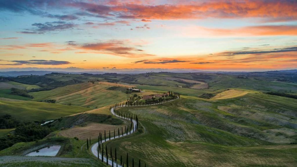 Truffle Hunting Bliss: Hotel Savoy's Tuscan Escape Beyond the Ordinary
