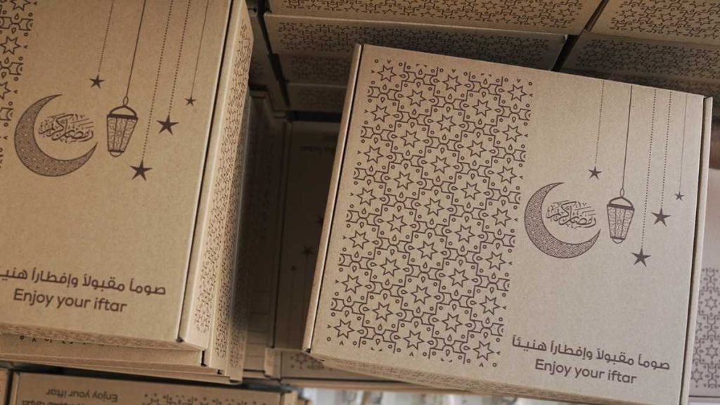 Amazon And Uae Food Bank Join Forces To Deliver Thousands Of Iftar Meals (2)
