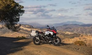 The New Bmw R 1300 Gs Adventure