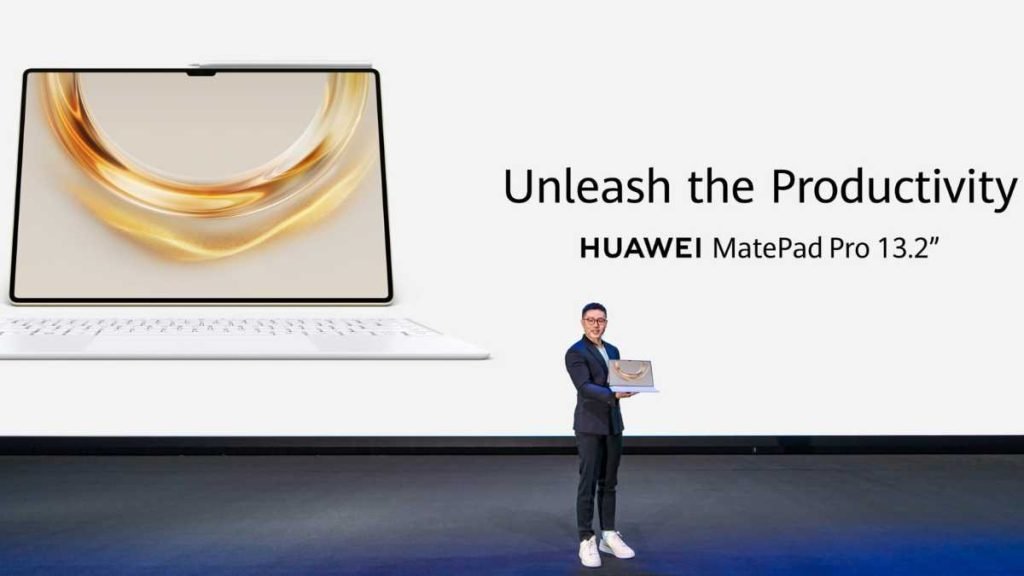 Huawei Unveils Tri Fold Smartphone, Next Gen Tablets & Open Ear Audio (3)