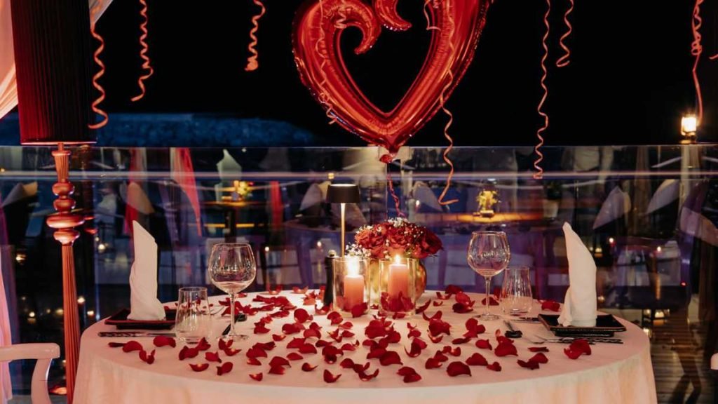 Your Dream Valentine’s At Isla Beach Bar (2)